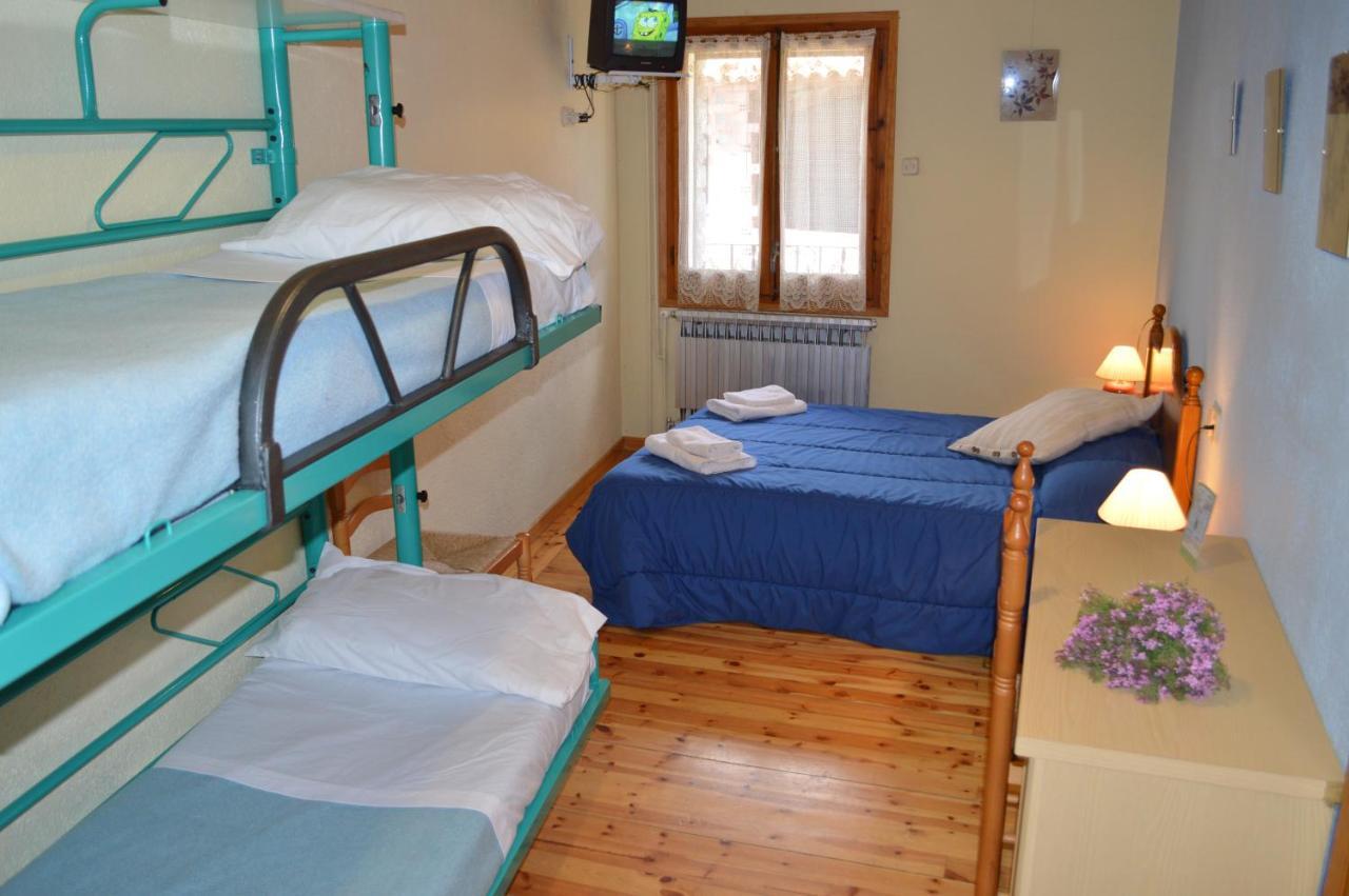 Hostal Pas De La Pera Aransa Екстер'єр фото